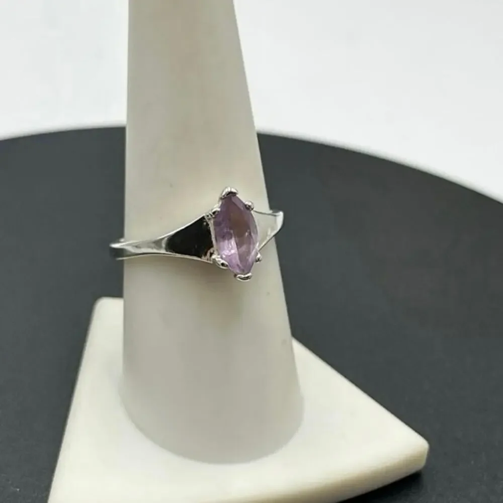 925 Sterling Silver Marquise Prong Amethyst February Estate Signed Ring 8.75